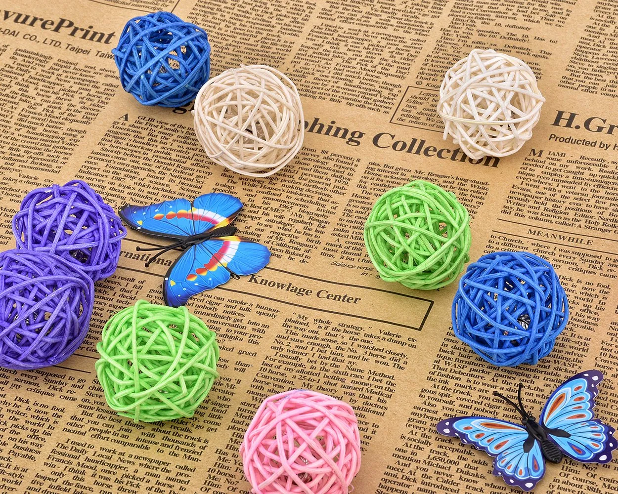 10 Pcs Woven Rattan Pet Ball with Bell Sound